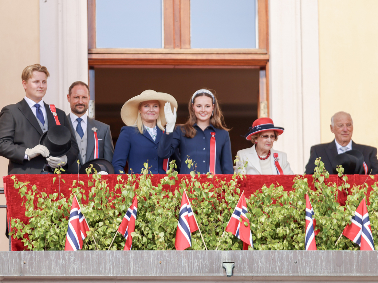 17. mai 2025: Slottsbalkongen
